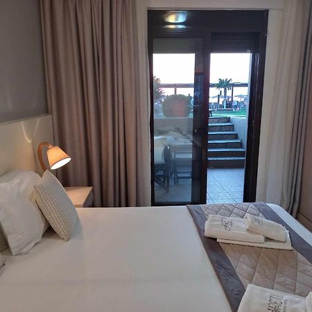 Hotel Areti Неос Мармарас Екстериор снимка